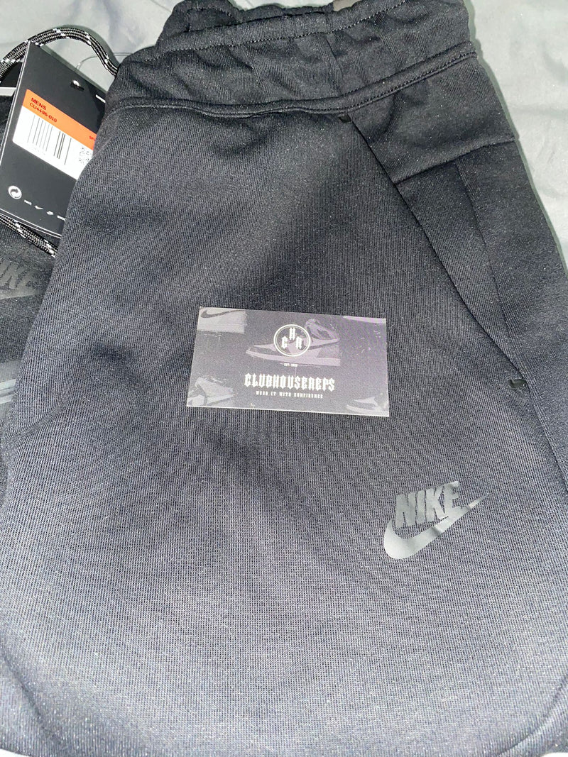 Black Tech Fleece tracksuit