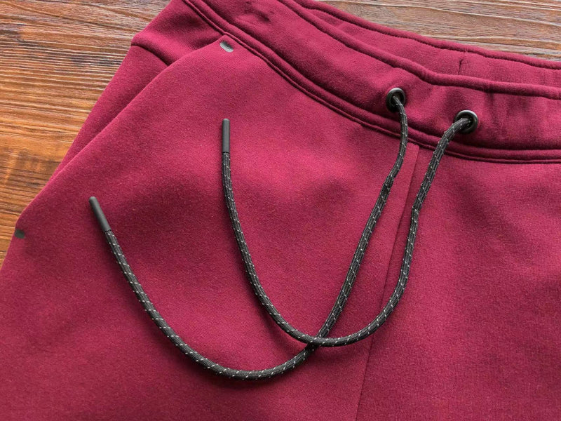 Tech Fleece Tracksuit - Dark Beetroot