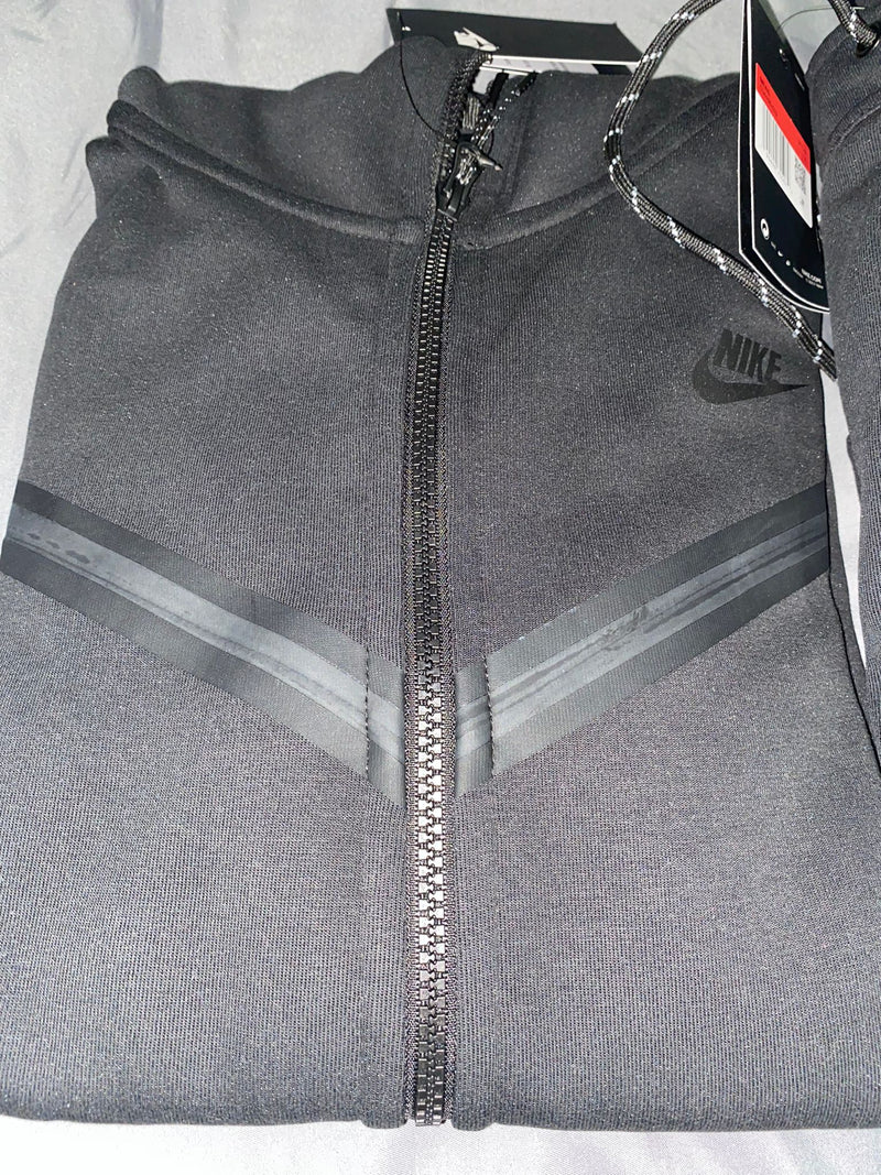 Black Tech Fleece tracksuit