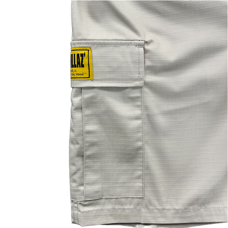 BEIGE CARGO SHORTS - WHITE