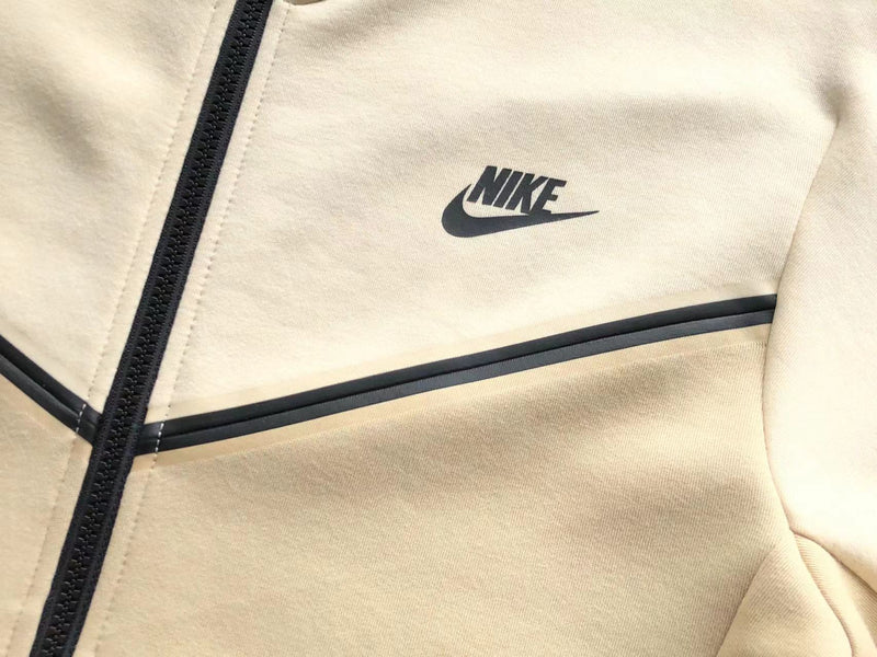 Men's Tech Fleece Tracksuit - Cream