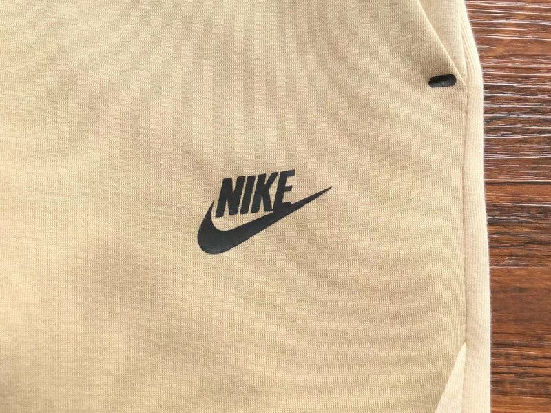 Men's Tech Fleece Tracksuit - Cream