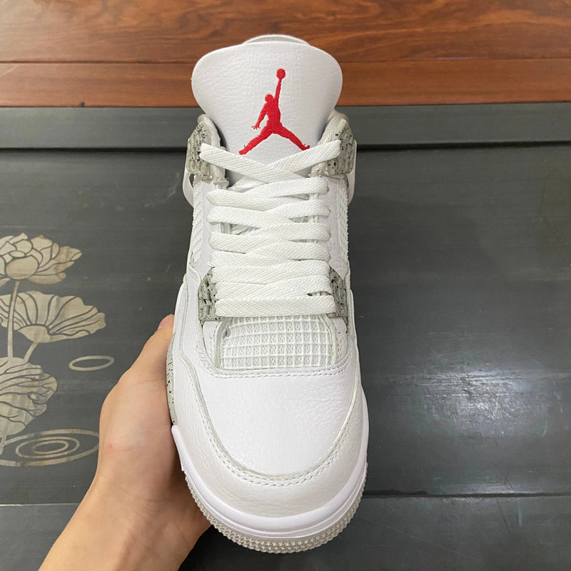 AJ4 White Oreo - FAST DELIVERY