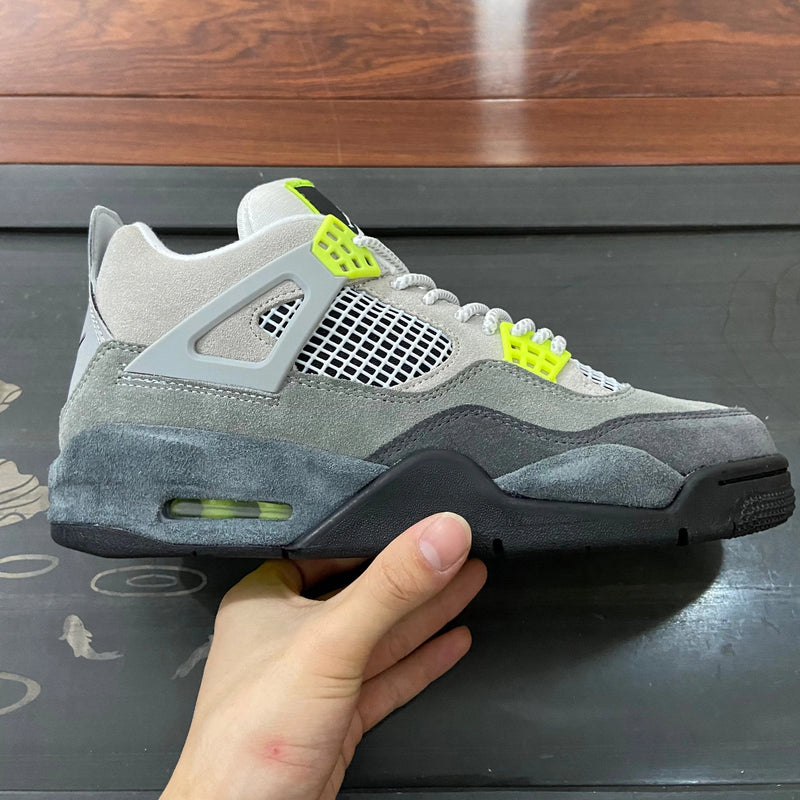 AJ4 Neon 95 Grey