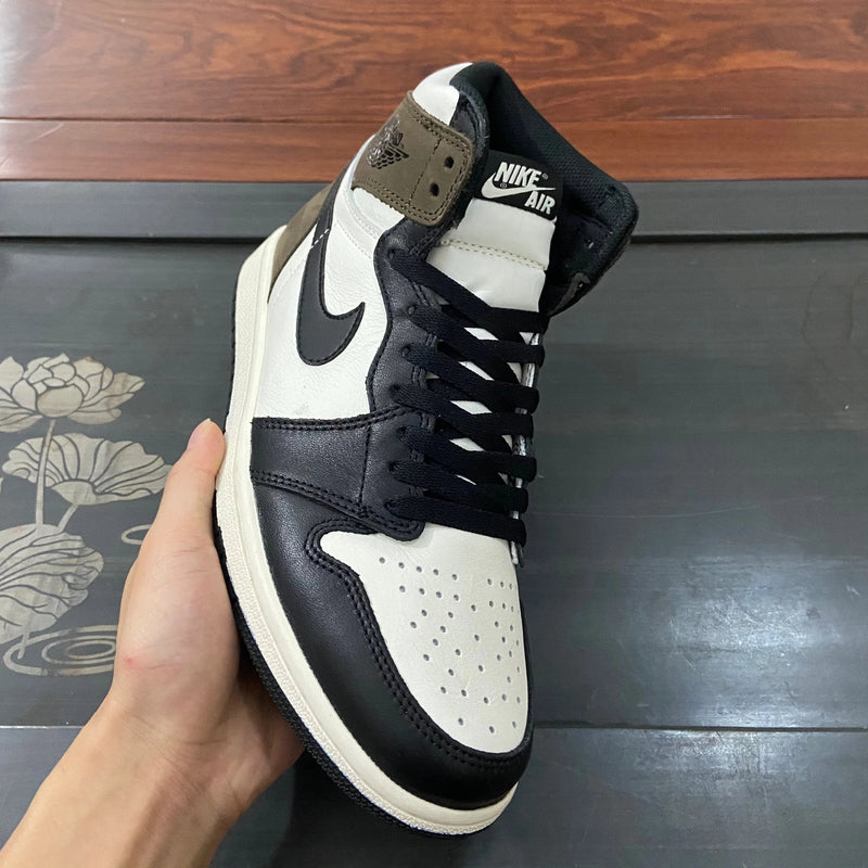 AJ1 High Dark Mocha